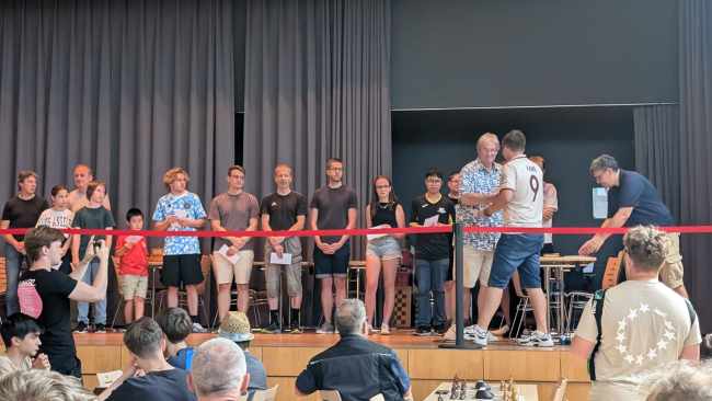 Thomas alias Harry Kane betritt die Bühne