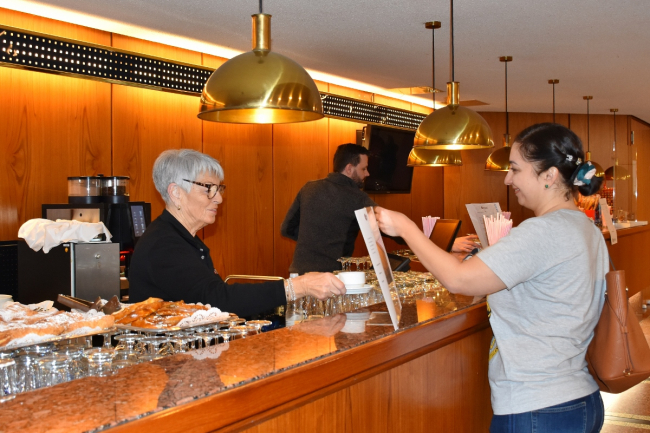 Service rund um die Uhr - Gastronomie Stadtgarten Service rund um die Uhr - Gastronomie Stadtgarten